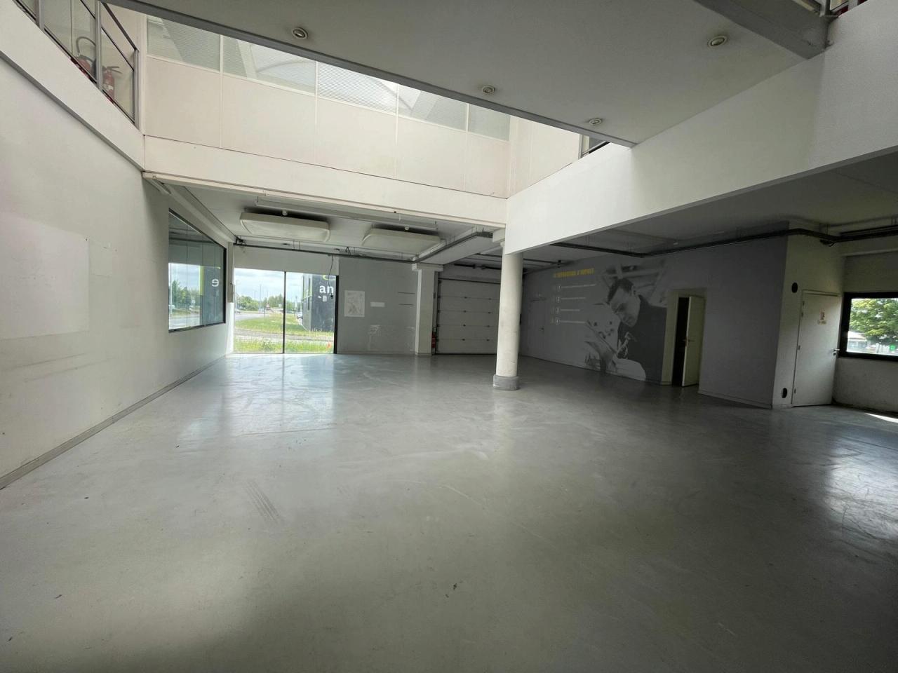 Local d'activité Seclin 750m² Location local d'activité Seclin Nord OLACT2532565 3